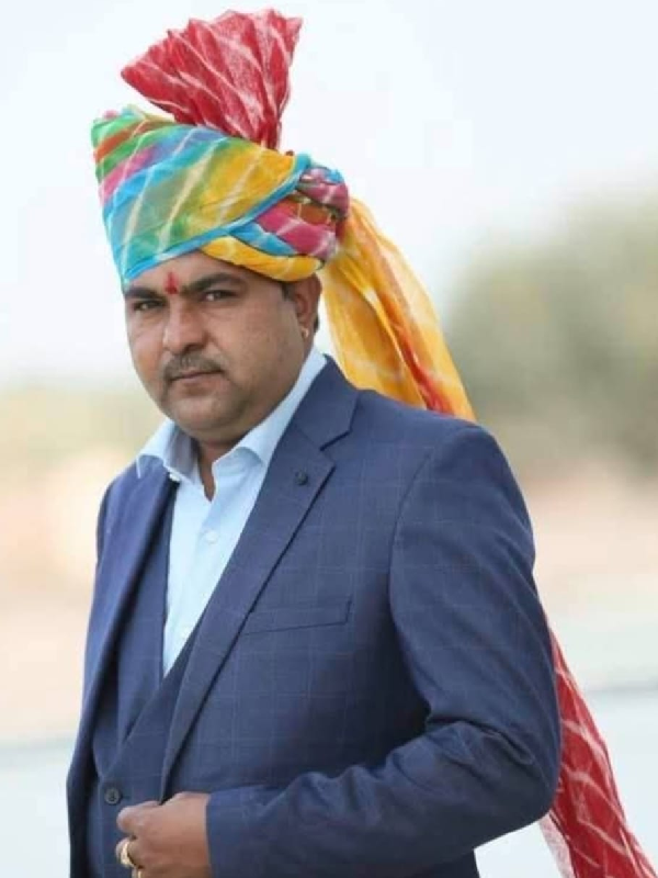 RAM NIWASH GORCHIYA - C R INTERIORS